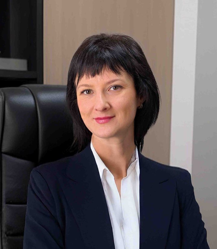 Alisa — Responsable del Departamento Fiscal y Contable de Asistenio